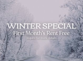 800 Valley Oaks Ln #P, Centerton, AR 72719