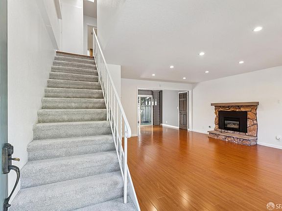 5th image of 20279 Forest Ave