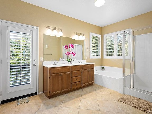 4th image of 33928 Verbena Ave