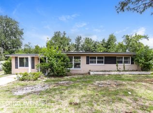8645 Samona Dr W, Jacksonville, FL 32208
