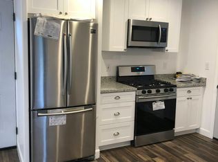 881 S Bayshore Blvd, San Mateo, CA 94401