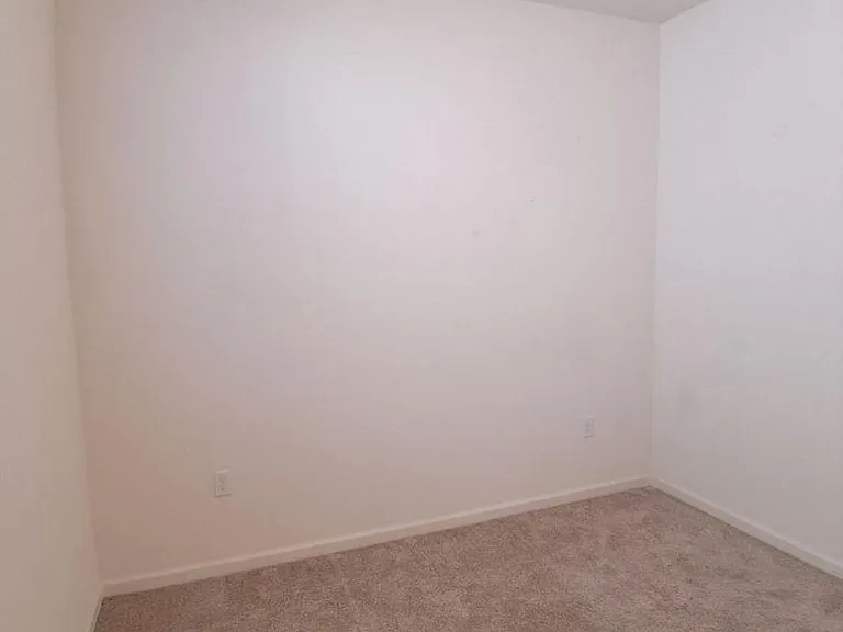 6609 E Carmen Ave — Photo 8
