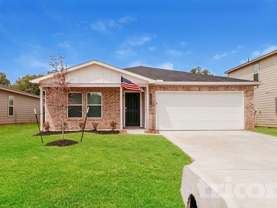 1st image of 15673 Briar Forest Dr