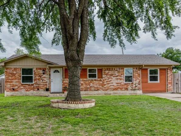 3734 Moon Dr, Mesquite, TX 75150