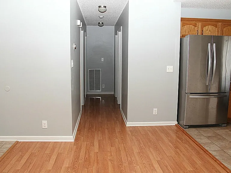 3826 Angelise Ln — Photo 8