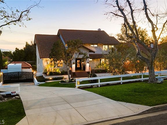 2nd image of 10829 Boulder Canyon Rd