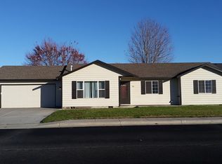 958 W Cody Ave, Hermiston, OR 97838