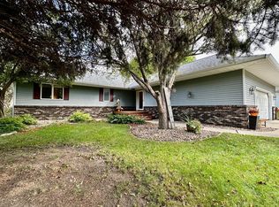 605 24th St SE, Willmar, MN 56201