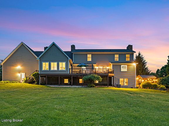 3rd image of 16401 Emerald Hills Ln