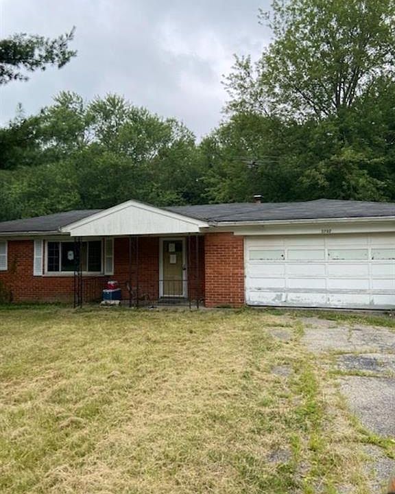 1st image of 5727 Melody Ln