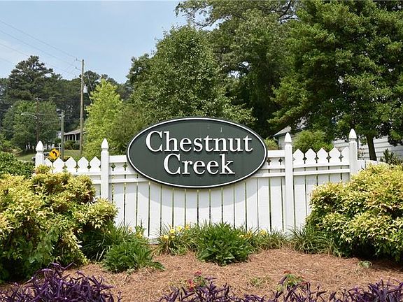 2nd image of 3211 Moss Creek Dr