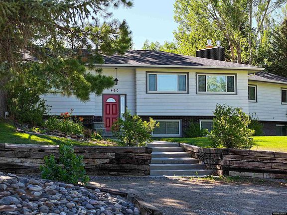 2nd image of 460 Ramshorn Dr