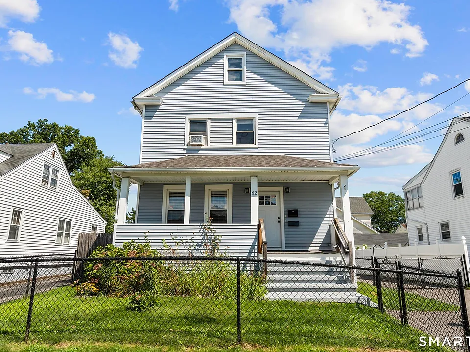 62 Saint Michaels Ave