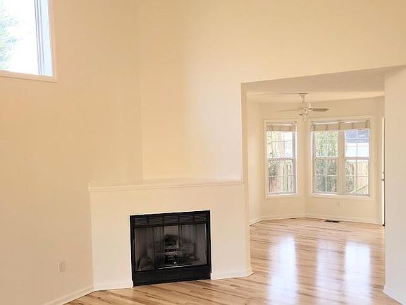 2nd image of 35 Cotton Creek Cir