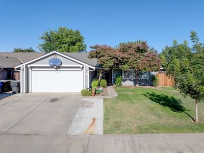 559 S Del Puerto Ave, Patterson, CA, 95363