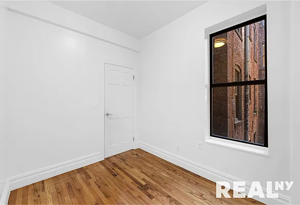 Rented by REAL New York | media 6