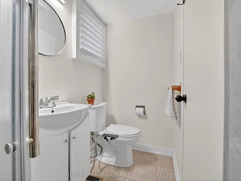 32 Fanshawe Dr — Photo 29