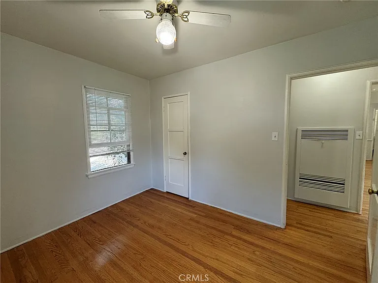 396 S Pasadena Ave #D — Photo 7