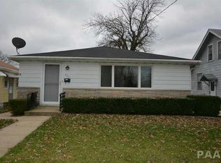 902 E Maywood Ave, Peoria, IL 61603