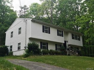 27 Doll Rd, Bloomingburg, NY 12721