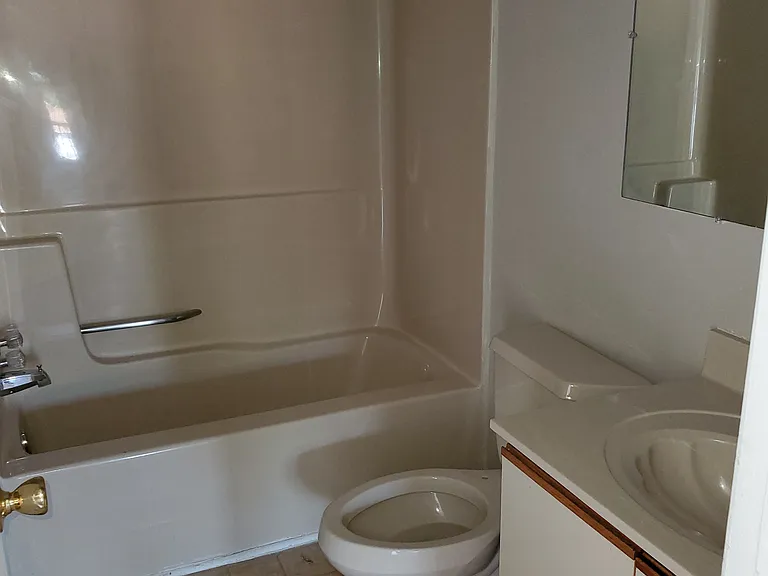 9520 4th Bay St #403 — Photo 13