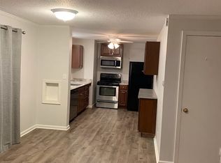 7519 Briar Dr, Prairie Village, KS 66208