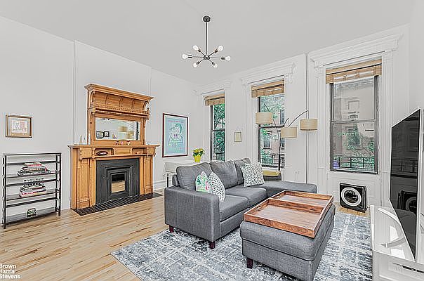1st image of 113 W 131st St #2