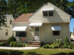 13301 Rockside Rd, Garfield Heights, OH 44125