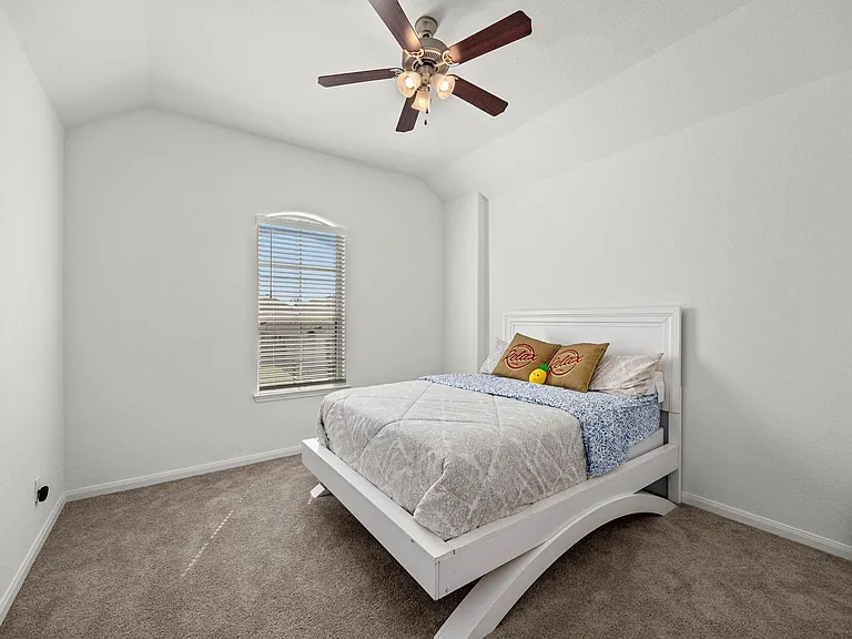 21467 Somerset Shores Xing — Photo 22