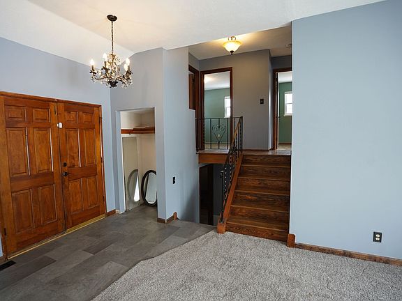 5th image of 26913 Westwood Ln