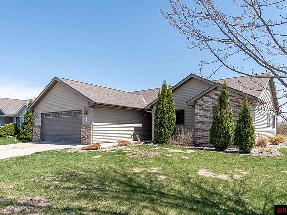 2nd image of 101 Copper Village Cir