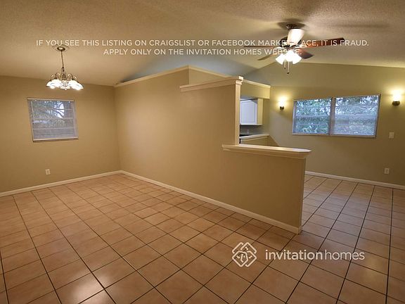 2nd image of 2843 N Bermuda Ave