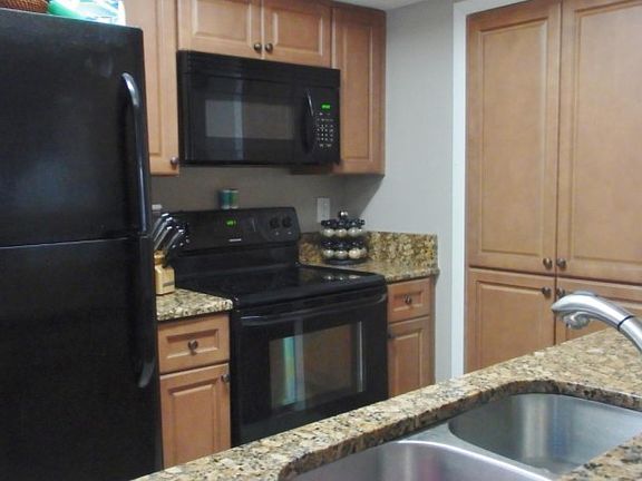 5th image of 3296 SE Aster Ln APT 262