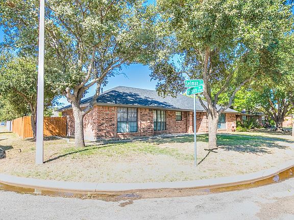 5th image of 1101 Selman Ct