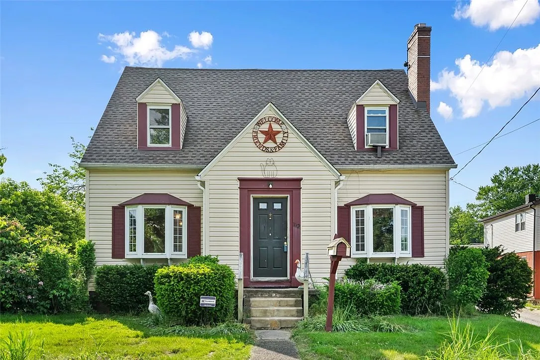 112 Arlington Ave photo 1