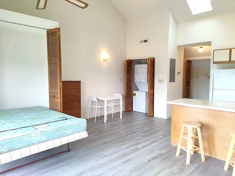 510 Fairwood Lakes Dr #19E — Photo 1