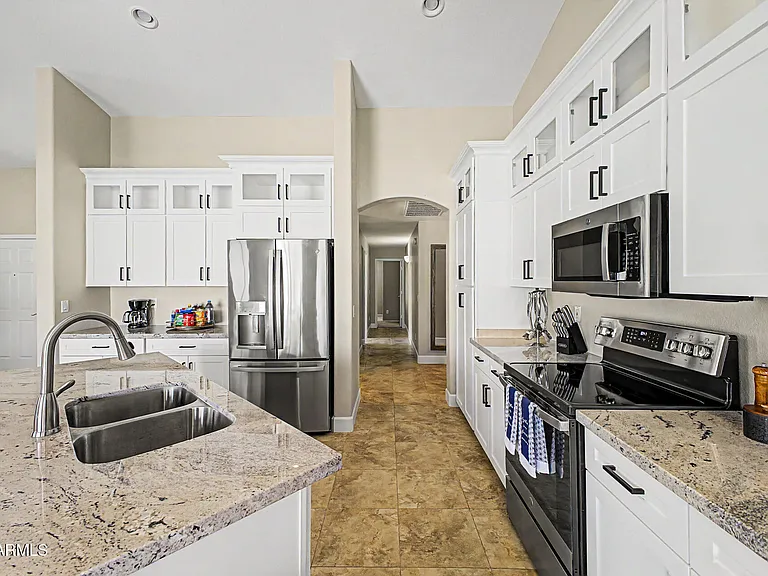 10202 E Juanita Ave — Photo 15