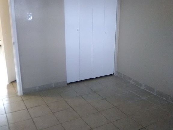 5th image of 78 W Walnut St APT 108