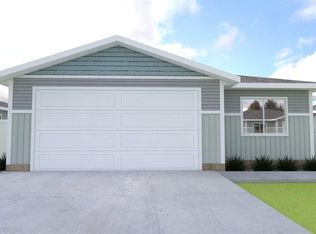 251 Sheep Creek Dr, Rock Springs, WY 82901