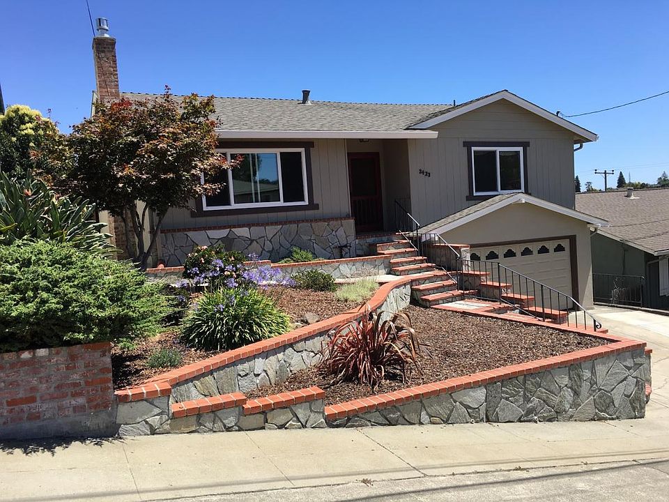 1st image of 3423 Wyndale Dr