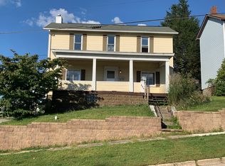 303 Broad St, Derry, PA 15627