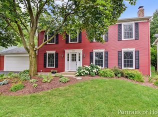 1110 Brentwood Pl, Geneva, IL 60134