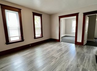 860 10th St NW #C3, Grand Rapids, MI 49504