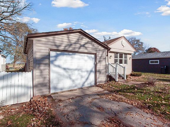 2nd image of 83 Falling Creek Cir #83