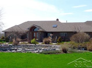 7620 Maple Rd, Frankenmuth, MI 48734