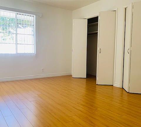 3rd image of 1901 Manning Ave #6