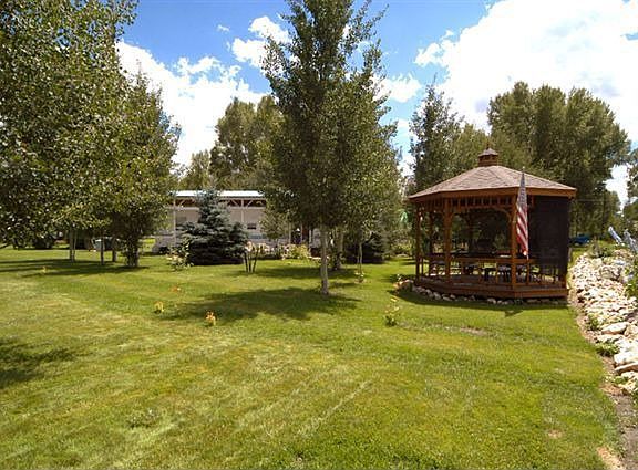 2nd image of 125 County Road 11