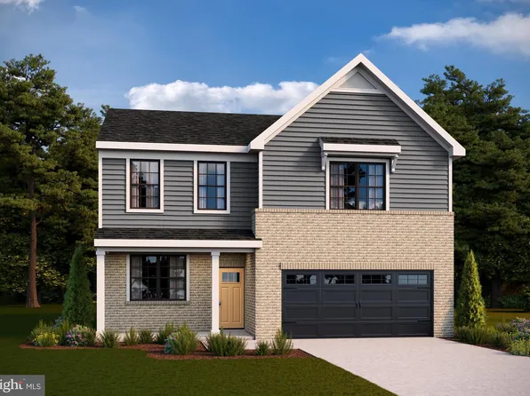 5220 Manor Park Dr, Upper Marlboro, MD 20772