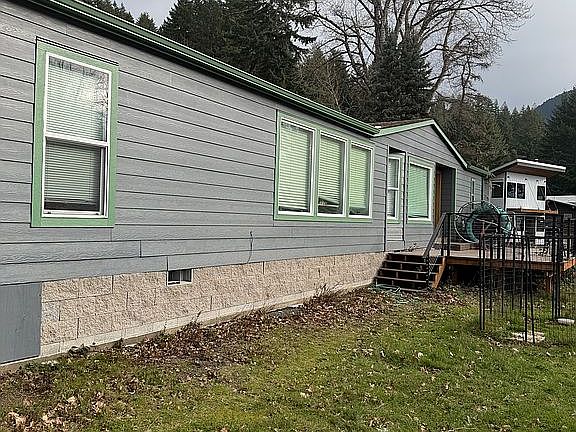 4th image of 112 Lyons Rd S