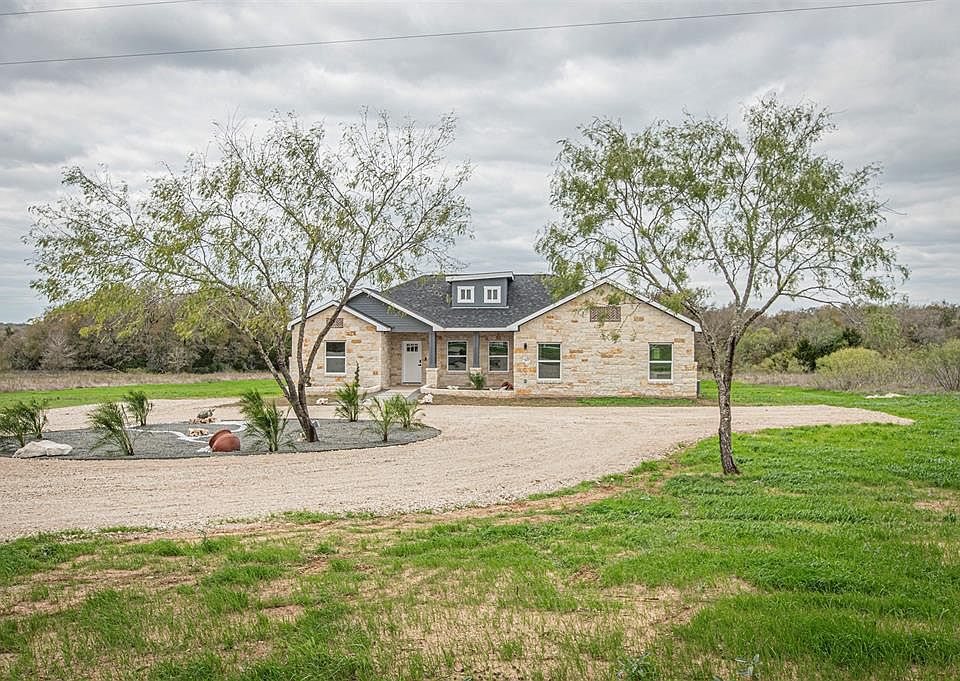 561 Lower Elgin Rd, Elgin, TX 78621 MLS 5618612 Zillow